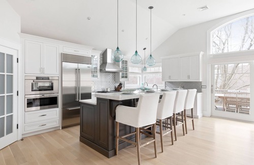 Montauk House | New Multi Level Beach House with Ocean Views and Pool