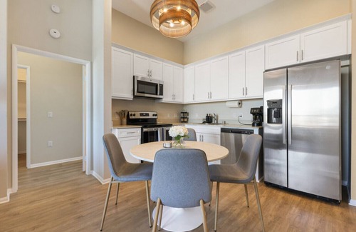 North Park Apartment | New N Park 2br Penthouse ~King Beds~Work Spaces~Views~Parking!