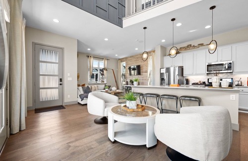 Aurora House | New! Near DEN Airport, Gaylord Event Center, Green Valley Ranch Golf Course