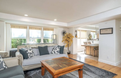 Curtis Park House | NEW! New Year’s Party Pad: Game Room, Theater Room, Hot Tub, 420 ok! Sleeps 20