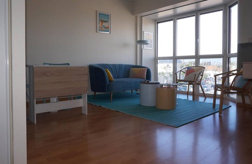 Quartier du Casino Apartment | NEW-Nice T2 apartment at 50m beach - Pool, Tennis - Near train station, market