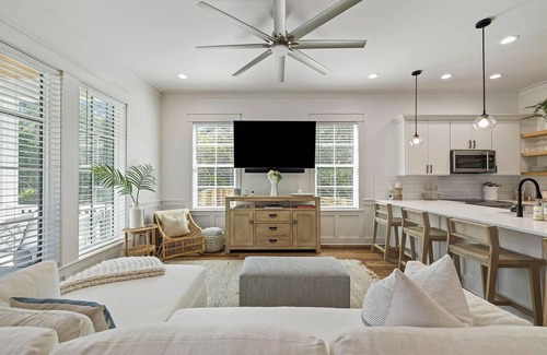 Seacrest House | New Oasis – Heated Pool – Summer 20% Off