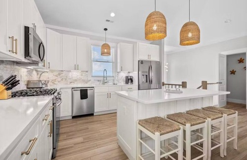 North Topsail Beach House | New Oceanfront Home, Elevator, Private Beach Access, Gazebo & Sun Deck at Dune