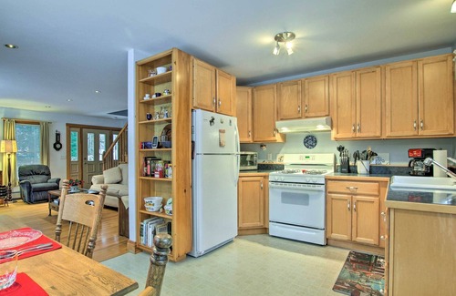 Williamsburg House | NEW ONES! Private Northampton Area Home on 8 Lush Acres