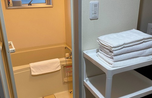 Kajiyacho Apartment | NEW OPEN☆[CAFE KAZE Compact ROOM in Kajiya-cho, the center of Kagoshima ❗️] Ideal for a small number of people ❗️