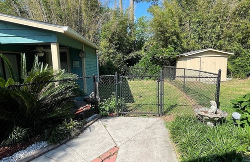 Surfside Beach Cottage | NEW OWNER/NEWLY RENOVATED~1bdrm Cottage~safe neighborhood~1mile to beach~Sleeps4
