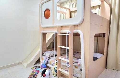 Petaling Jaya House | NEW! Petaling Jaya Corner Landed, Kids Playground Slides, SS17,15 Pax,Seventeen Mall, Eastin, Phileo, SS2, Jaya One,UM