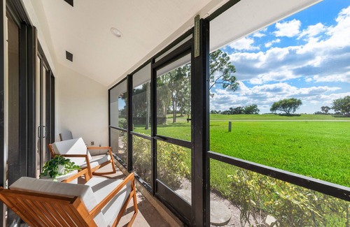 Hunt Club House | New PGA Home on Fazio Golf Course w/Amazing 180º Views by Guaranteed Rental™