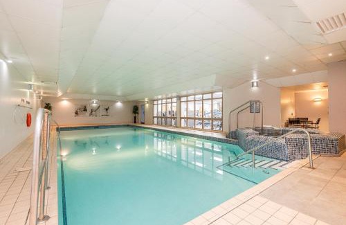 Shirrell Heath Hotel | New Place