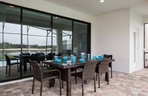 Haines City House | NEW! Pool Home in Luxury Resort