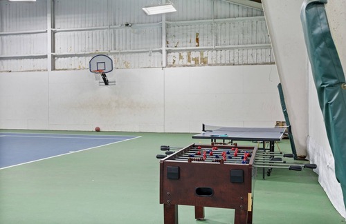 Village at Camelback House | NEW! Pool/Hot tub/Summer Family Fun! On Mtn @ Camelback