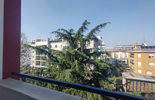 Navigli Apartment | New Pop Art Suit with Parking
