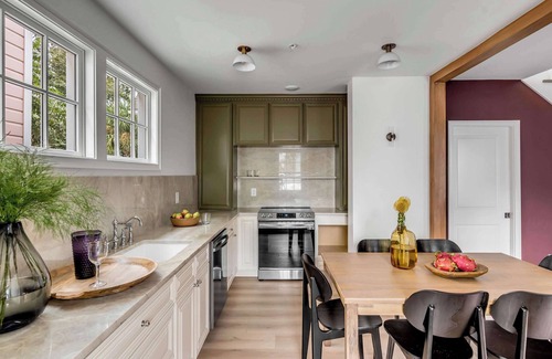 Westside House | New! Private Home Downtown at Emerson Square