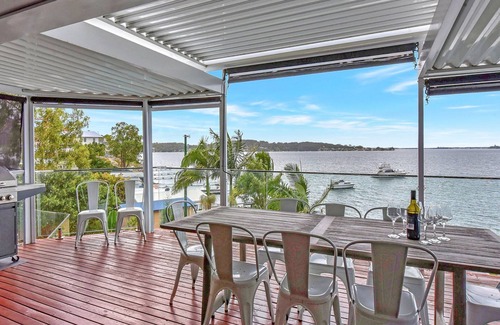 Fishing Point House | New Property Shimmer Shores Absolute Waterfront Retreat at Fishing Point, Lake Macquarie