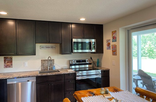 Mikana Apartment | New! Quiet, Country apartment. Birchwood, Hayward, Rice Lake & the Blue Hills!