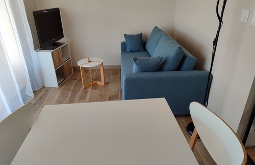 Bedoin Bed & Breakfast | New, quiet guest house near village