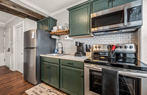 Wallingford Center Apartment | New Railside Residents