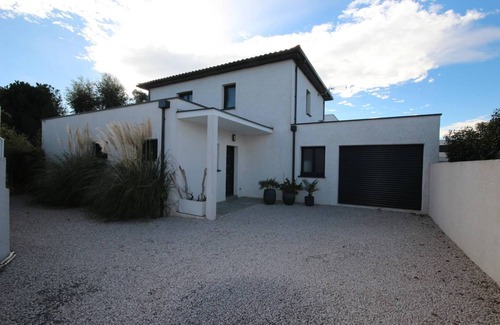 Portiragnes House | New recent Villa with privat pool, 3 bedrooms, Airco, wifi, 3km from the beach of Portiragnes plage