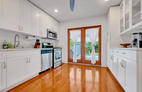 Buena Vista House | New! Reimagined Vintage Villa