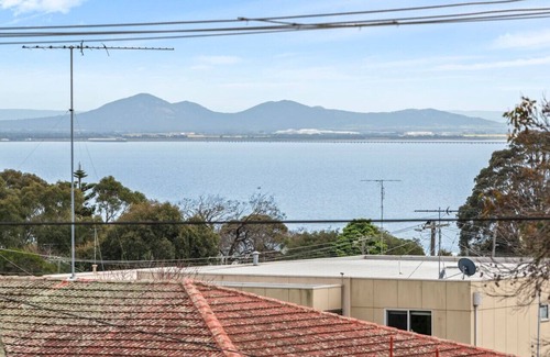 Clifton Springs House | *NEW* Relaxed, Spacious Haven