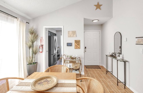 West Arlington House | NEW! Relaxing Family Retreat in West Arlington
