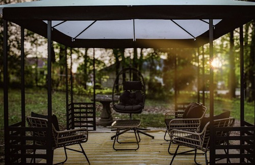 Columbus House | New! Relaxing Nature Retreat -Family-Friendly Home Near Fort Benning – Sleeps 8