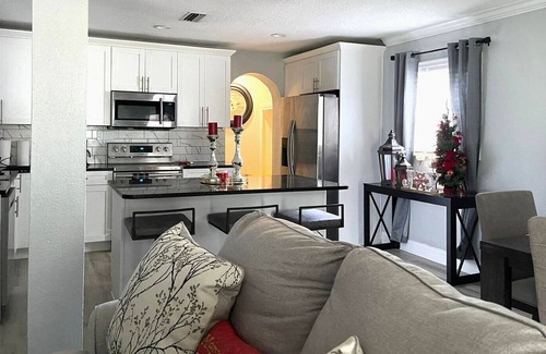 Carver City - Lincoln Gardens House | New! Remodeled Spacious Home Near Raymond James Stadium