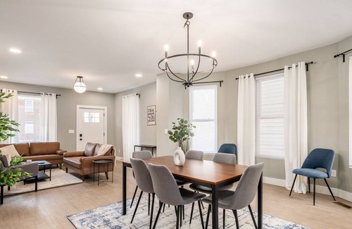 Olde Towne East House | New Reno 3 BR/2BA 1mile to Children's Hospital