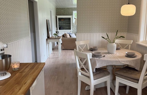 Bredsjo House | NEW renovated vacation home in Sweden with sauna and boat