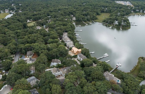 Summersea House | New Rental-4 bedroom, 3 bath with waterview