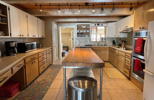 Pagosa Springs Cabin | New Rental! Close to town, Wolf Creek, Peaceful Setting, A/C just added!