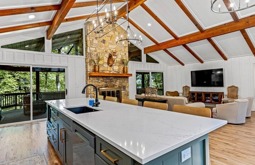 Lake Toxaway House | New Rental in Lake Toxaway