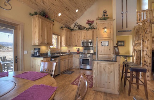 South Fork House | New! River Access Retreat | Golf Discount + 30 Min to Wolf Creek