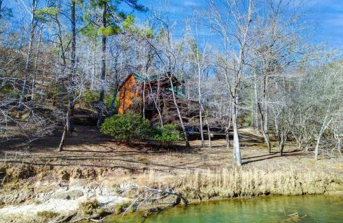 Ellijay House | New Riverfront Retreat - Sleeps 12 Ellijay
