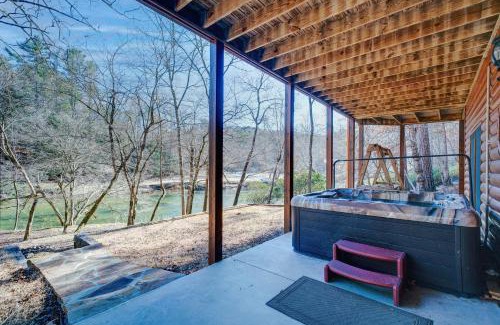 Ellijay House | New Riverfront Retreat - Sleeps 12 Ellijay