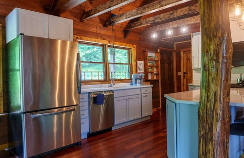 Bolton Landing Cabin | New! Rustic Comfort - Convenient, Secluded Year-nRound Mountainside Retreat