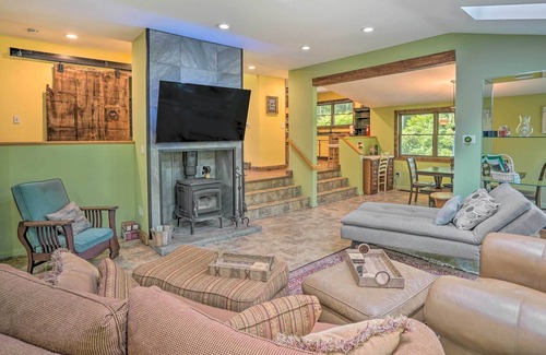 Stamford House | NEW! Rustic Stamford Lakehouse w/ Wraparound Deck!