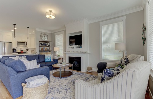 Seabrook House | *New* Seabrook's Tide & Seak: Close to Outdoor Pool!