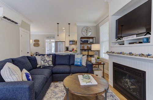 Seabrook House | *New* Seabrook's Tide & Seak: Close to Outdoor Pool!