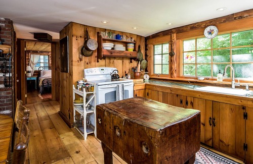 Andover Cabin | NEW! Secluded Log Cabin in the Mountains -- Minutes from Okemo