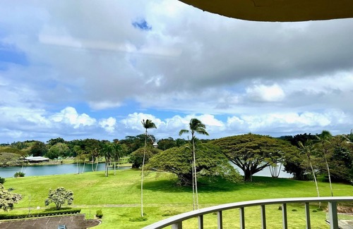 Hilo Condo | NEW! Serene end-unit condo with VIEWS - lagoons, gardens, ocean