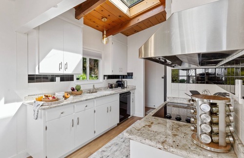 Half Moon Bay House | NEW! Serene Oceanview Escape with Expansive Deck