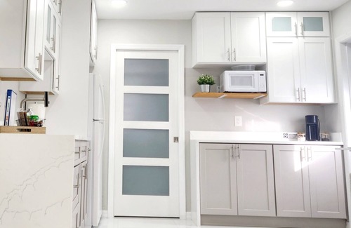 Bloomingdale Apartment | New! Serenity Villa. Cozy and modern. Enjoy Florida and rest happy!