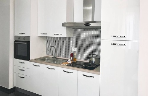 San Lorenzo House | NEW SERVICED CENTRAL APARTMENT FOR STUDENT AND BUSINESS