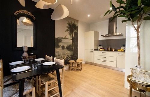 Sant Antoni Apartment | New! Serviced Duplex Apartment Close to Ramblas!