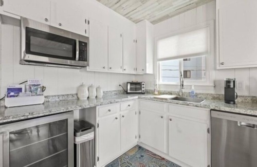 North Carolina Coast Villa | NEW! Shell Shack-3 bed 2 bath Home