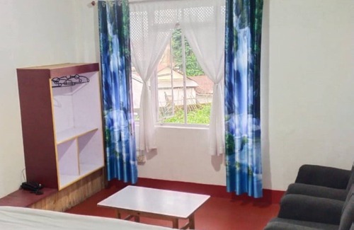 Shillong Hotel | New Shilong Guest house Travellers Point