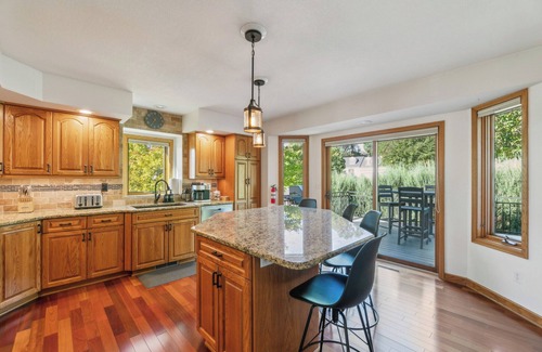 Hastings House | NEW! Sleeps 12, Fam. Friendly, Game Room. Dog OK!
