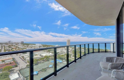 North Beach Condo | NEW: Sophisticated 4BR Condo with Breathtaking Ocean Views
