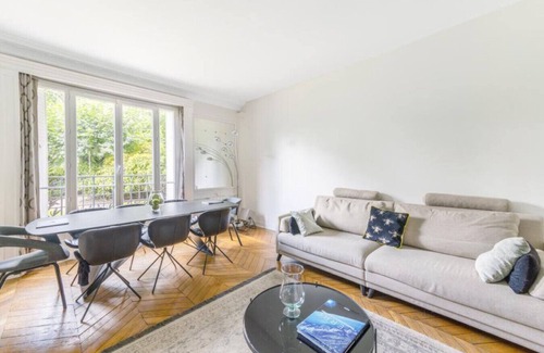 Saint-Mande Apartment | New&Spacious flat with private garden
